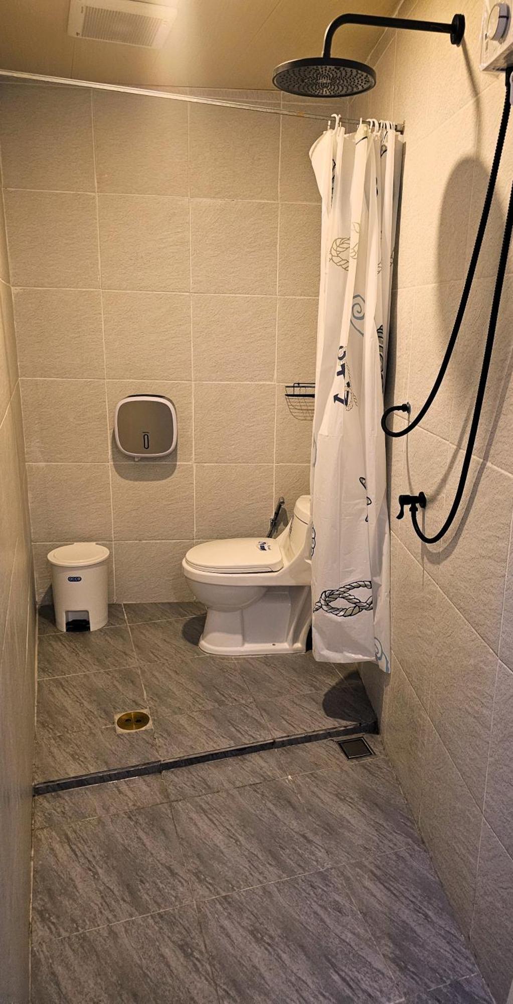 Hostel Hideout *