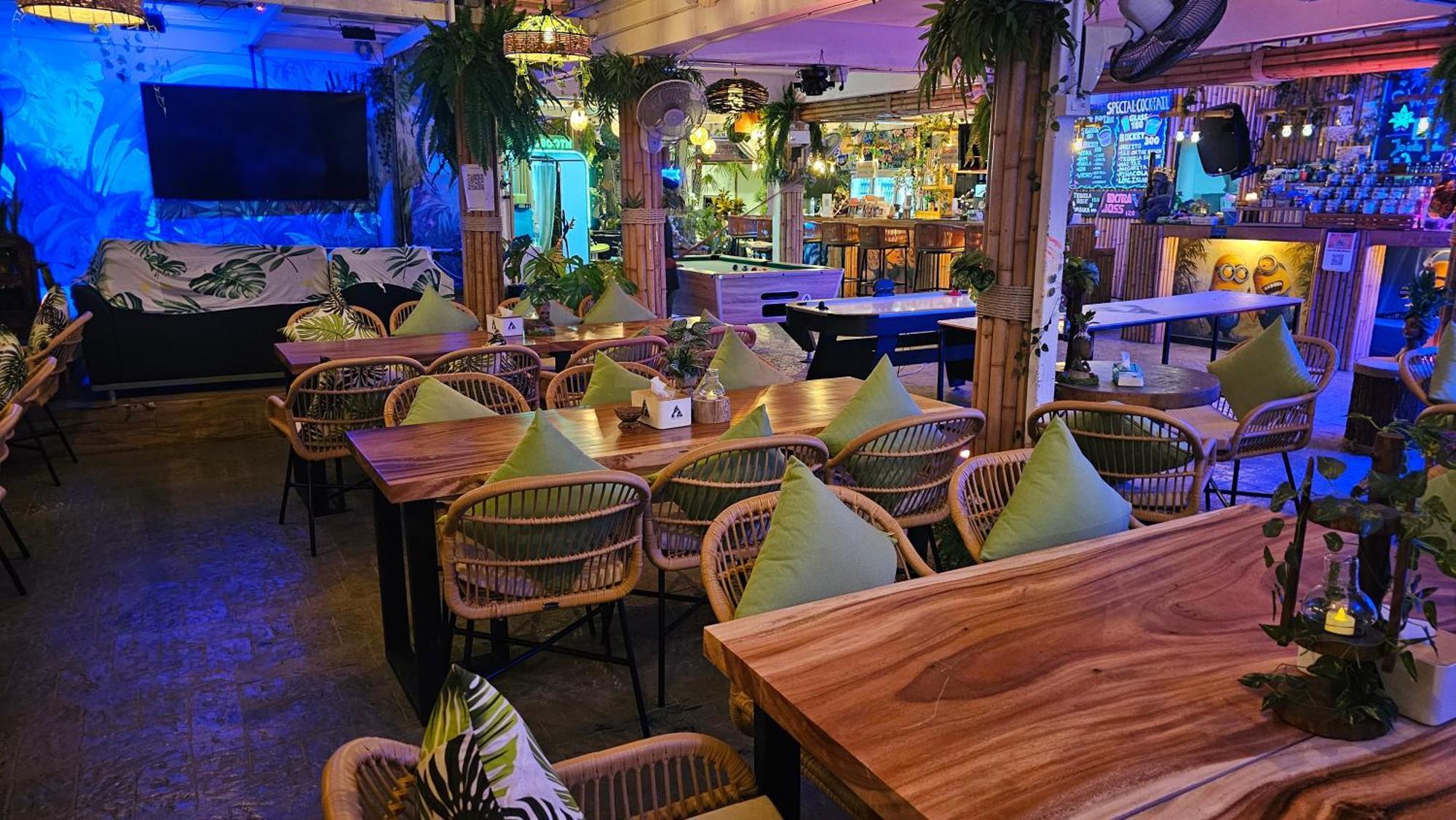 Hideout Haad Rin