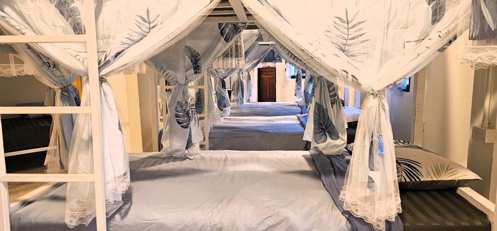 Hostel Hideout Haad Rin